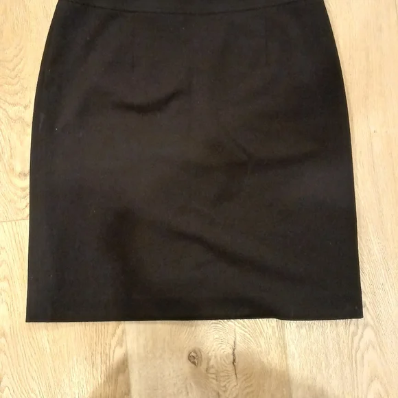 Amanda + Chelsea Classic Black Business Skirt Size 6 - Picture 3 of 4